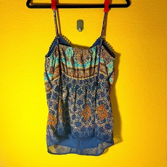 Collective CONCEPTS Spaghetti Strap Boho Summer Blouse Crochet Detail Festival S - Picture 3 of 13